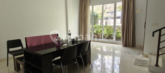 4 bedrooms House in Cengkareng, Indonesia No. 2629 8