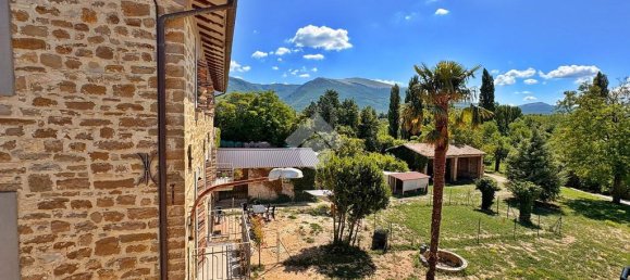 2 bedrooms House in Gualdo Tadino, Italy No. 282192 18