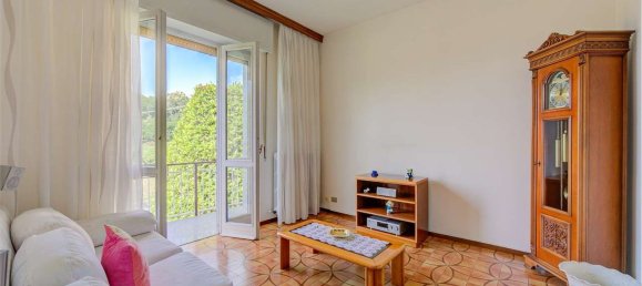 Villa de 6 divisões em Montano Lucino, Italy N.º 10900 18