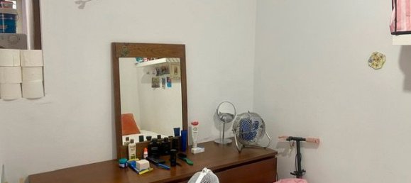 3 bedrooms Apartment in L'Hospitalet de Llobregat, Spain No. 161075 19