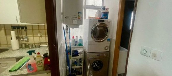 3 bedrooms Apartment in L'Hospitalet de Llobregat, Spain No. 161075 4