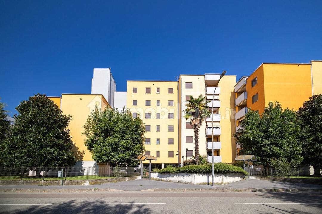 2 chambres Appartement à Sedriano, Italy No. 361775