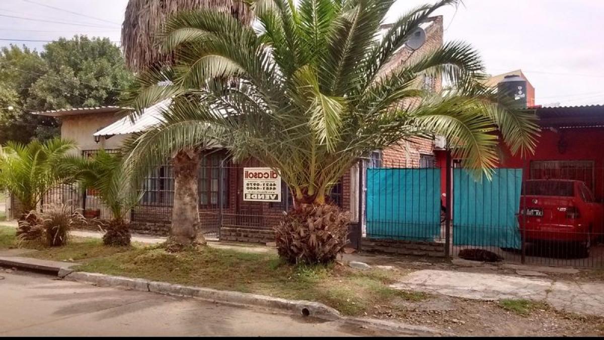 Дом с 4 спальнями в Итусаинго, Аргентина № 73042