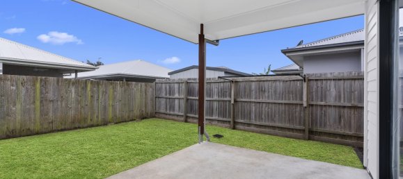 4 chambres Maison à Caboolture South, Australia No. 430 10