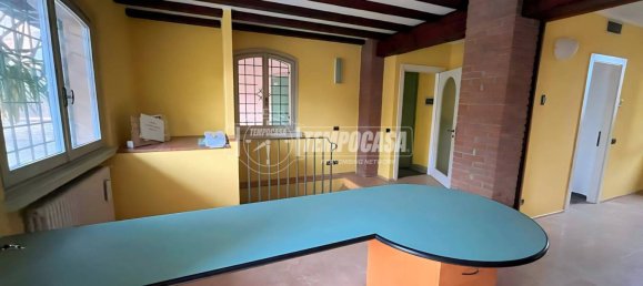 2 bedrooms Apartment in Treviolo, Italy No. 221510 10
