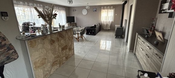 Casa de 6 divisões em Cromac, France N.º 110563 3