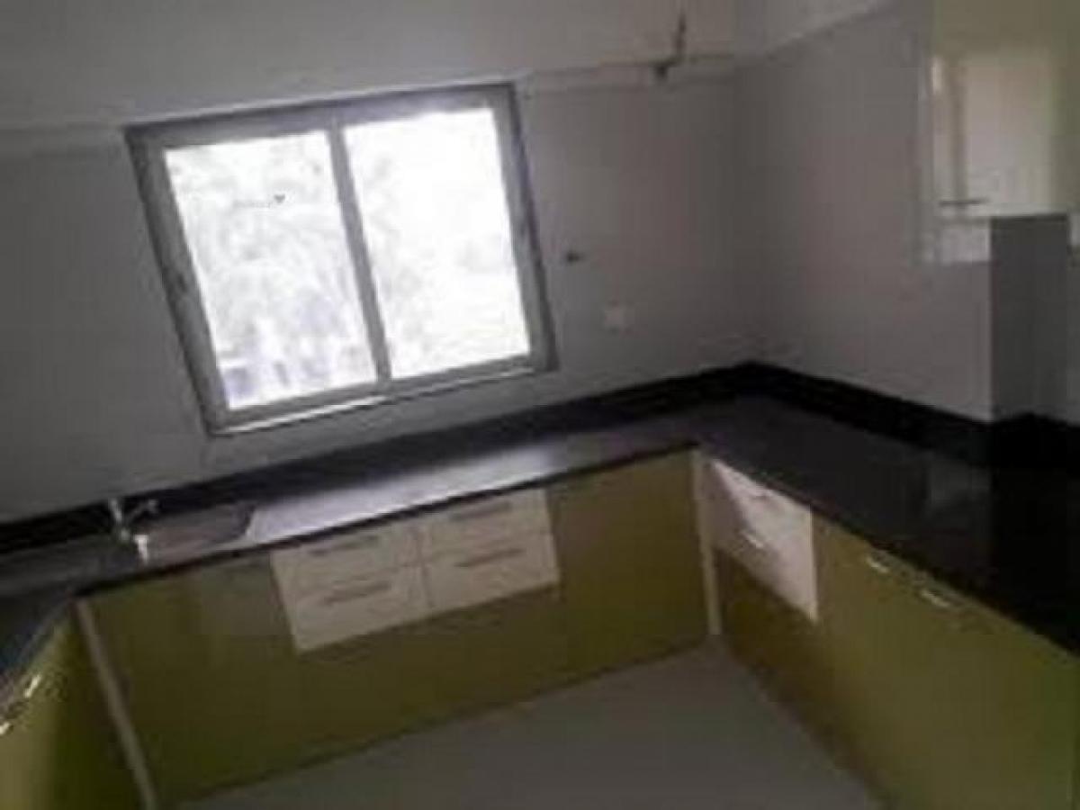 4 bedrooms House in Mumbai, India No. 5131