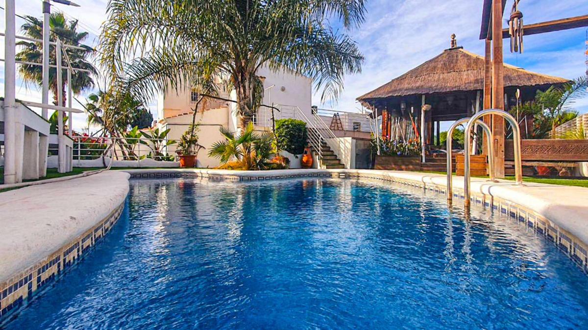 4 غرف نوم فيلا في Javea, Spain رقم 13086