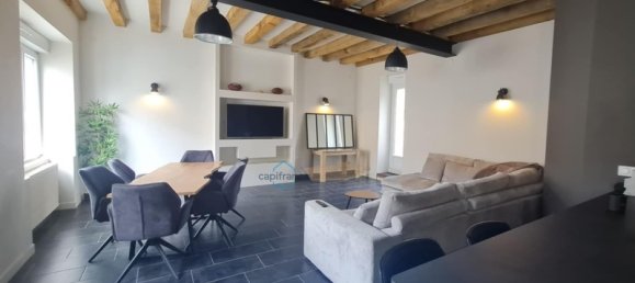 3 bedrooms House in Mayenne, France No. 342094 2