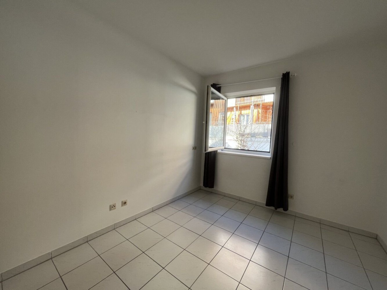 2 rooms Apartment in Geidorf, Austria No. 102699