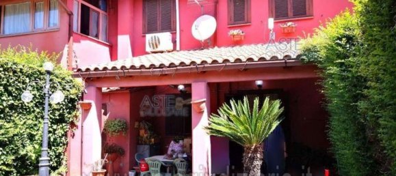 3غرفة شقة في Rome, Italy رقم 203491 9