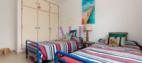 3 bedrooms House in Guia, Portugal No. 144669 6