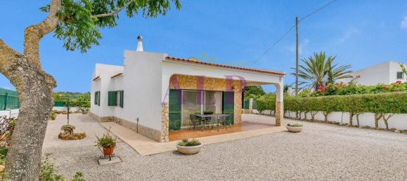 3 bedrooms House in Guia, Portugal No. 144669 18