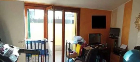 Casa de 4 habitaciónes en Lurago Marinone, Italy No. 3898 13