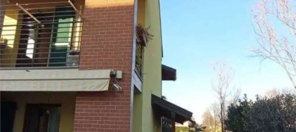 Casa de 4 habitaciónes en Lurago Marinone, Italy No. 3898 4