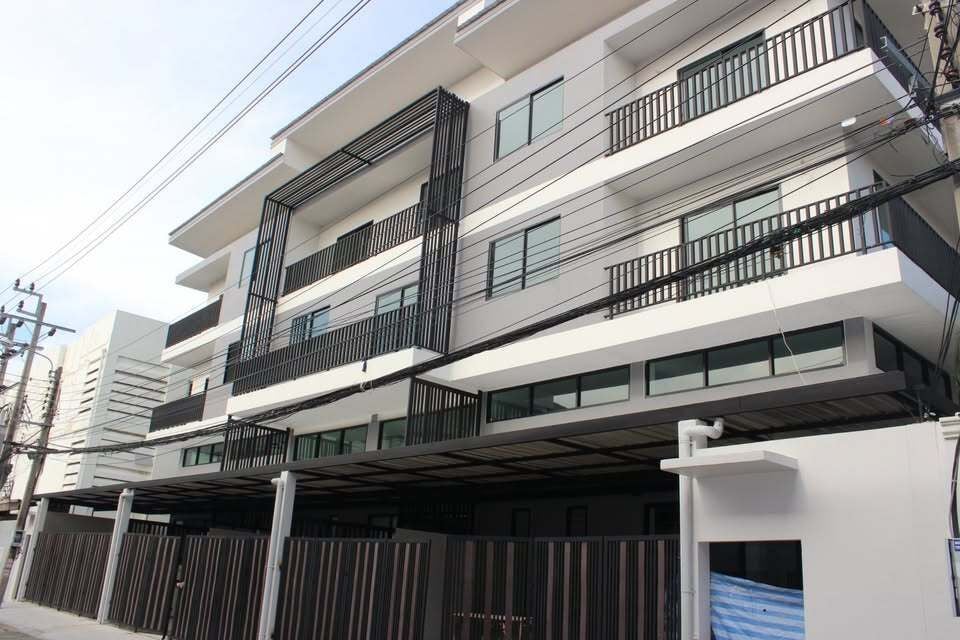 Büro in Khlong Toei, Thailand, Nr. 68063