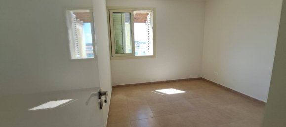 3 bedrooms House in Kissonerga, Cyprus No. 9598 11