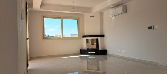 3 bedrooms House in Kissonerga, Cyprus No. 9598 6