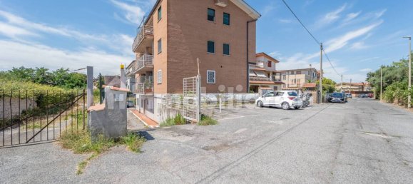 Apartamento de 2 dormitorios en Rome, Italy No. 284879 3