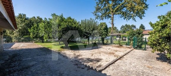 Villa de 4 dormitorios en Paredes, Portugal No. 134188 27