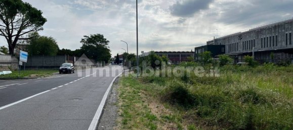 11146m² Land in Novate Milanese, Italy No. 347581 4