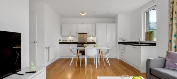 2 bedrooms Apartment in London, United Kingdom No. 12567 4