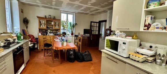 Adosado de 4 dormitorios en La Bussiere, France No. 158273 2