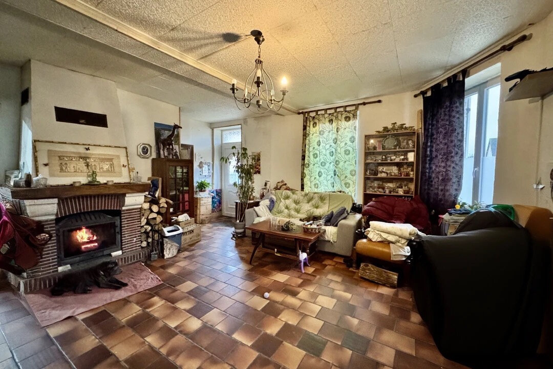 Adosado de 4 dormitorios en La Bussiere, France No. 158273