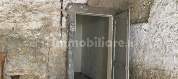 Дом с 6 спальнями в Аньоне, Италия № 348373 16