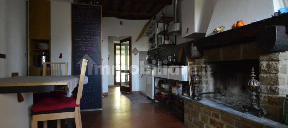 4 bedrooms House in Castelbellino, Italy No. 87105 26