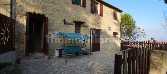 4 bedrooms House in Castelbellino, Italy No. 87105 18