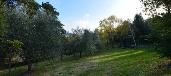 4 bedrooms House in Castelbellino, Italy No. 87105 12