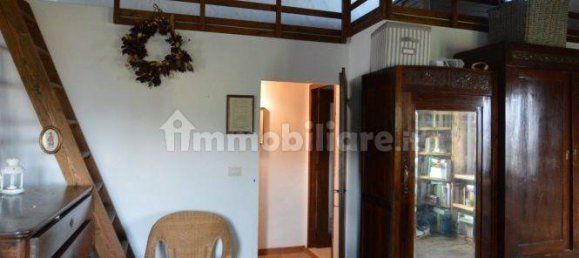 4 bedrooms House in Castelbellino, Italy No. 87105 8