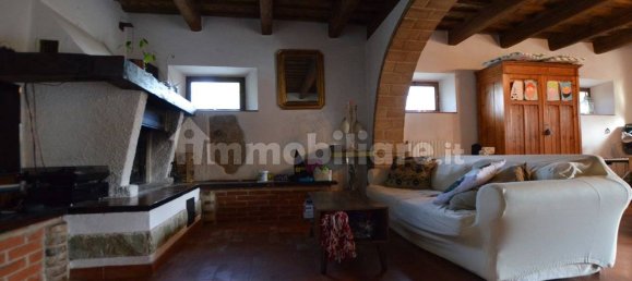 4 bedrooms House in Castelbellino, Italy No. 87105 23