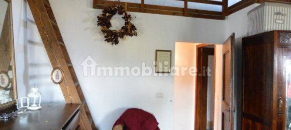 4 bedrooms House in Castelbellino, Italy No. 87105 5