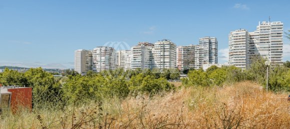  Land in Lisbon, Portugal No. 59231 34