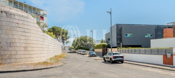  Land in Lisbon, Portugal No. 59231 18