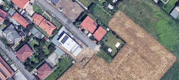 515m² Land in Nerviano, Italy No. 364775 4
