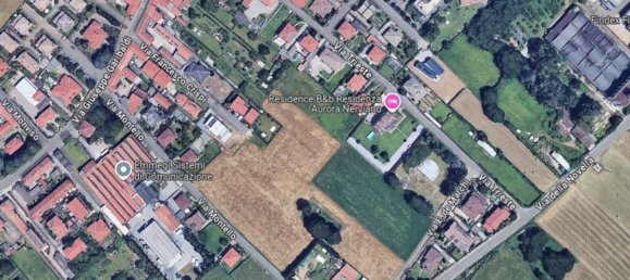 515m² Land in Nerviano, Italy No. 364775 3