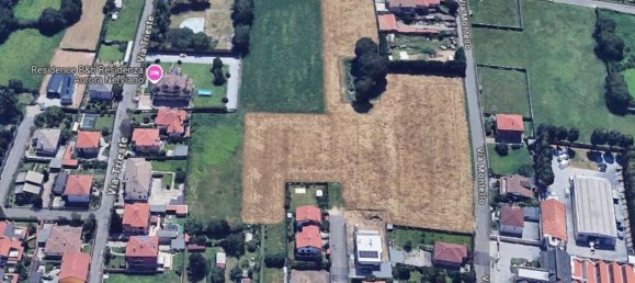 515m² Land in Nerviano, Italy No. 364775 7