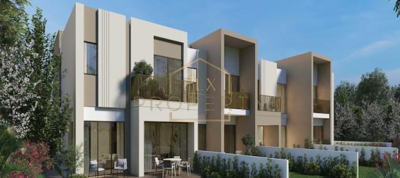 Moradia em banda T3 em Dubai Land, UAE N.º 6612 6