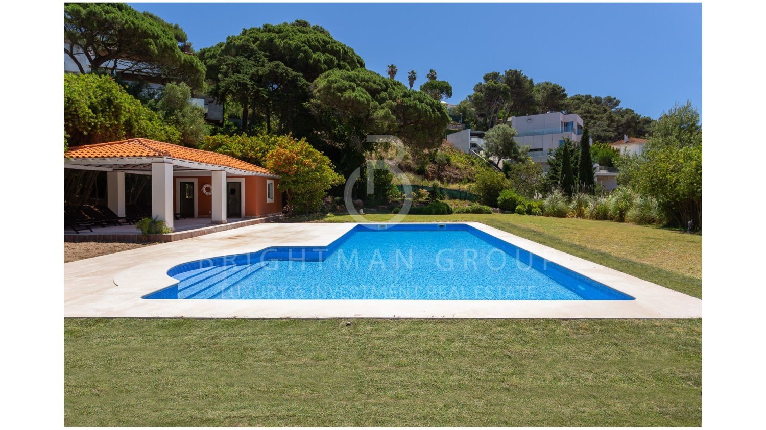 5 bedrooms Duplex in Cascais, Portugal No. 137266