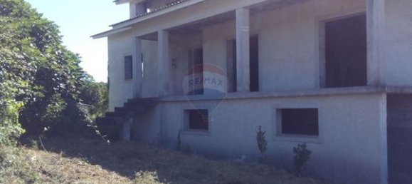 Terrain à Viseu, Portugal 686m² No. 37574 5