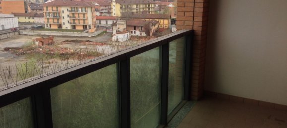 86m² Office in Bra, Italy No. 111372 9