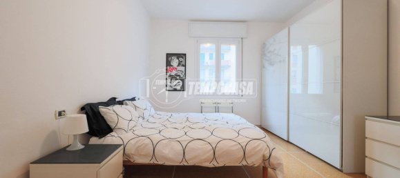 2 bedrooms Apartment in Bologna, Italy No. 228448 4