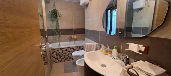 Casa de 4 habitaciónes en Impruneta, Italy No. 49362 11