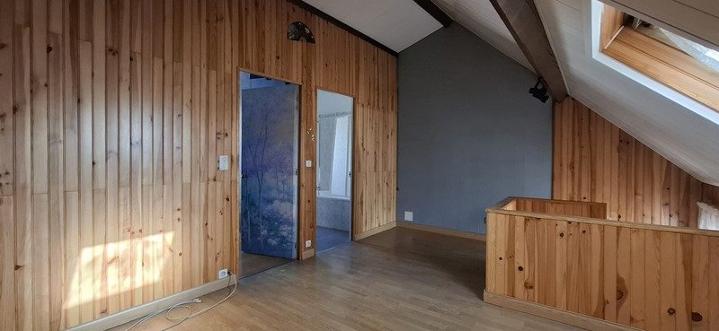 Casa T2 em Saint-Quentin, France N.º 267561