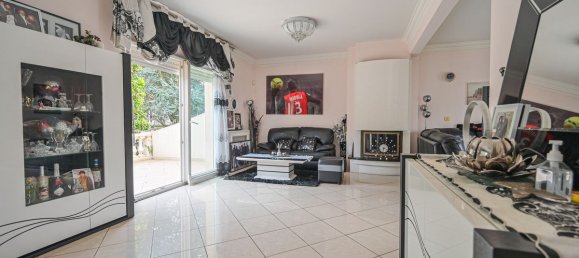 Дом с 5 спальнями в Бонёй-сюр-Марн, Франция № 167906 14