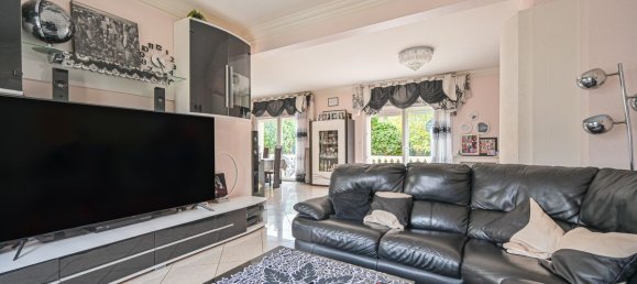 Дом с 5 спальнями в Бонёй-сюр-Марн, Франция № 167906 8