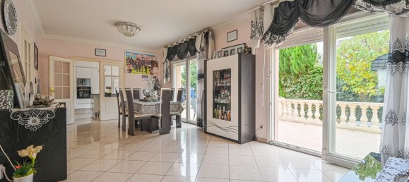 Дом с 5 спальнями в Бонёй-сюр-Марн, Франция № 167906 9